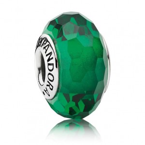 Pandora Beads-Sparkling Murano Glass Green Faceted-Charm