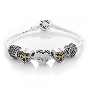 Pandora Bracelet-Limited Edition Mothers Heart Family Complete