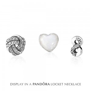 Pandora Necklace-Petite Memories Floating Heart-Finite Love Locket